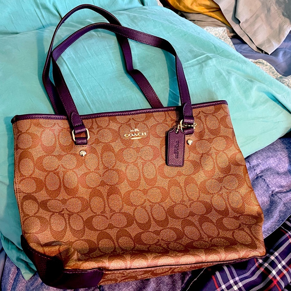 Coach shoulder bag